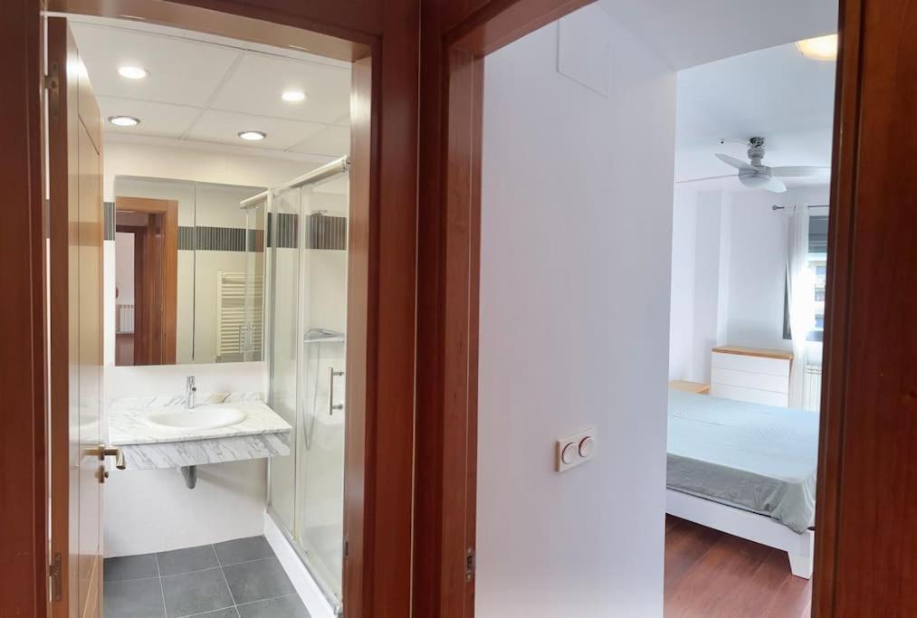Apartamento Forum - Ciencias Гранада Экстерьер фото